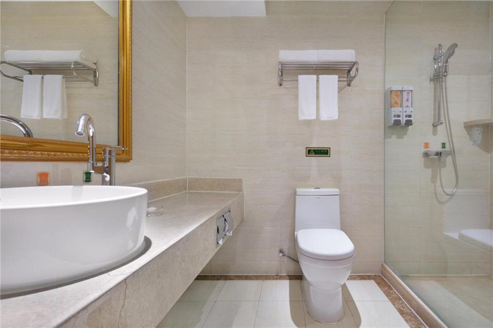 Vienna Hotel Zhengzhou Zhongyuan Futa Extérieur photo