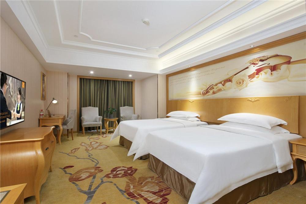 Vienna Hotel Zhengzhou Zhongyuan Futa Extérieur photo